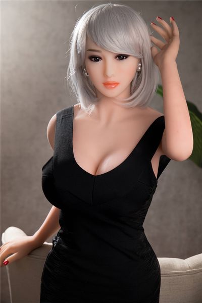 Real looking sex doll